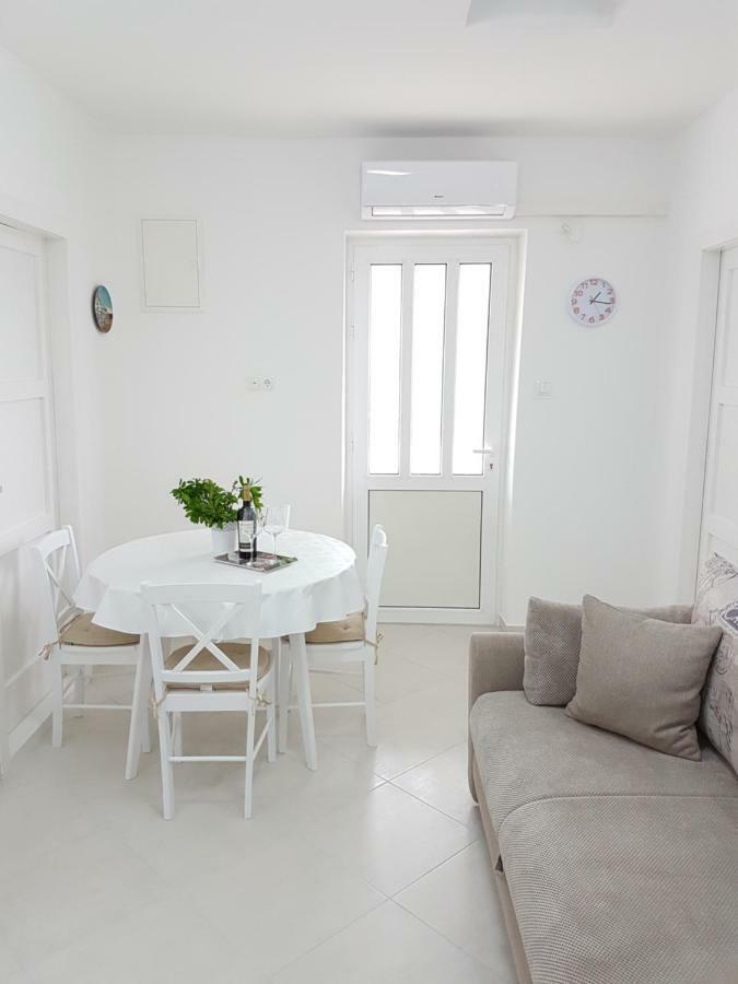 Apartmani Luka & Iva Šibenik Exterior foto